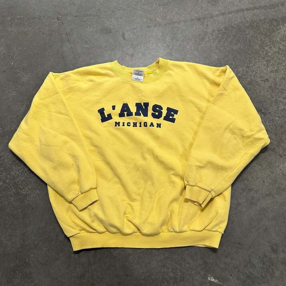 Vintage Gildan L’Anse Michigan Heavyweight Crewneck Sweatshirt XL USA College